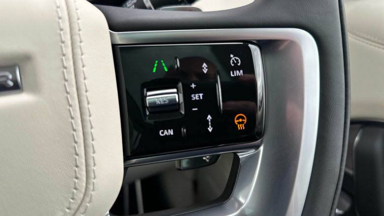 Land Rover Range Rover 3.0 D350 SE 4dr Auto Diesel Estate